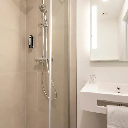 Otel B&B Hotel Namur 3*