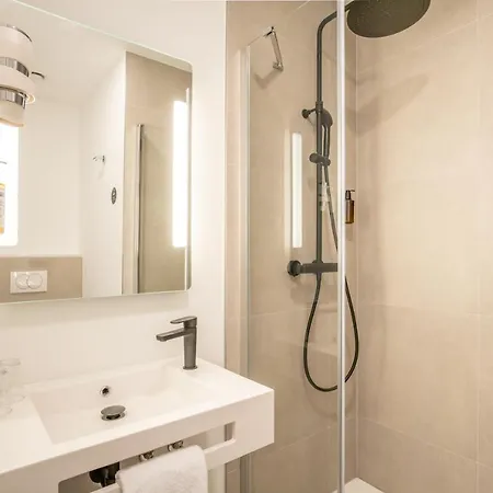 B&B Hotel Namur Otel Namur