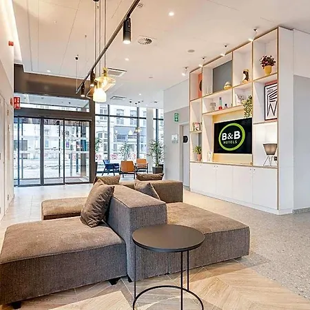 ホテル B&B Hotel Namur 3*