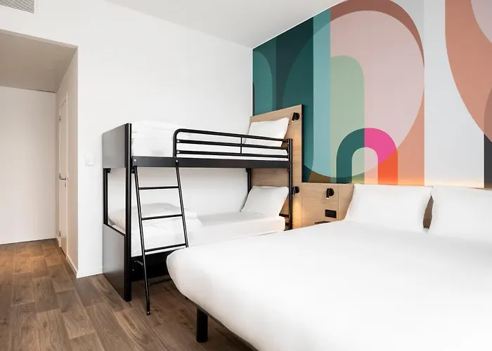 호텔 B&B Hotel Namur 3*